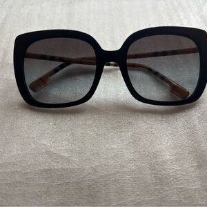Burberry Black Oversized Square Women's Sunglasses